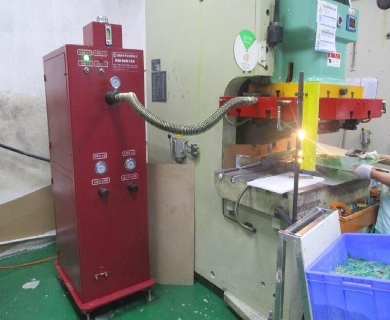 外形脱料机_设备介绍_重庆市 电子有限公司